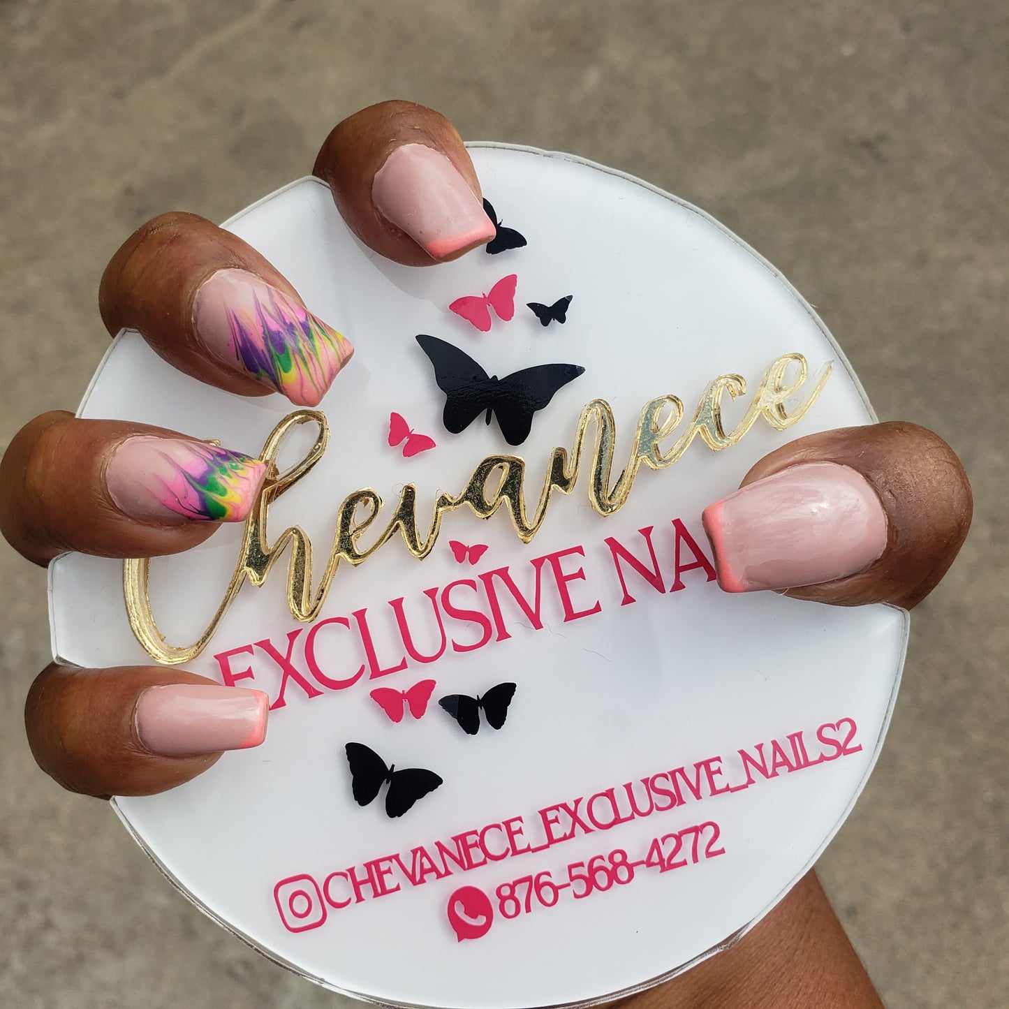 NAILFIE PHOTO PROP